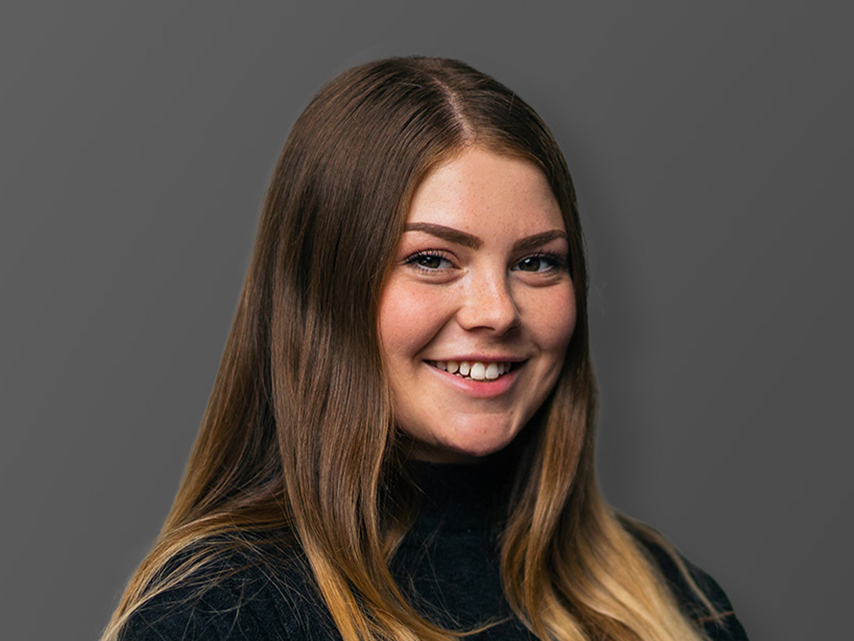 Karriere-Auszubildende bei American Dental Systems Paula